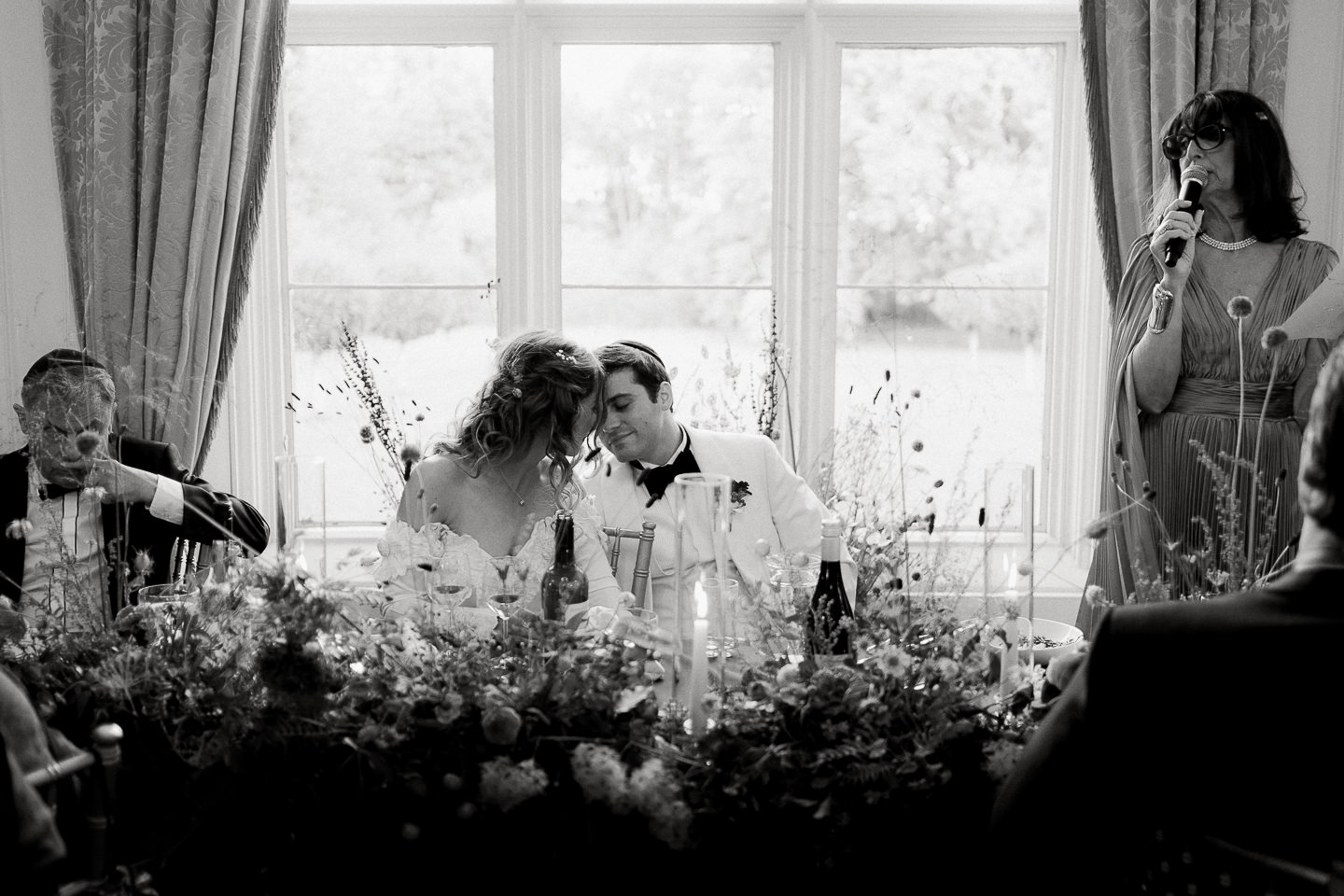HAMPTON COURT CASTLE HEREFORDSHIRE WEDDING PHOTOGRAPHY 041 HAMPTON COURT CASTLE HEREFORDSHIRE WEDDING PHOTOGRAPHY 041